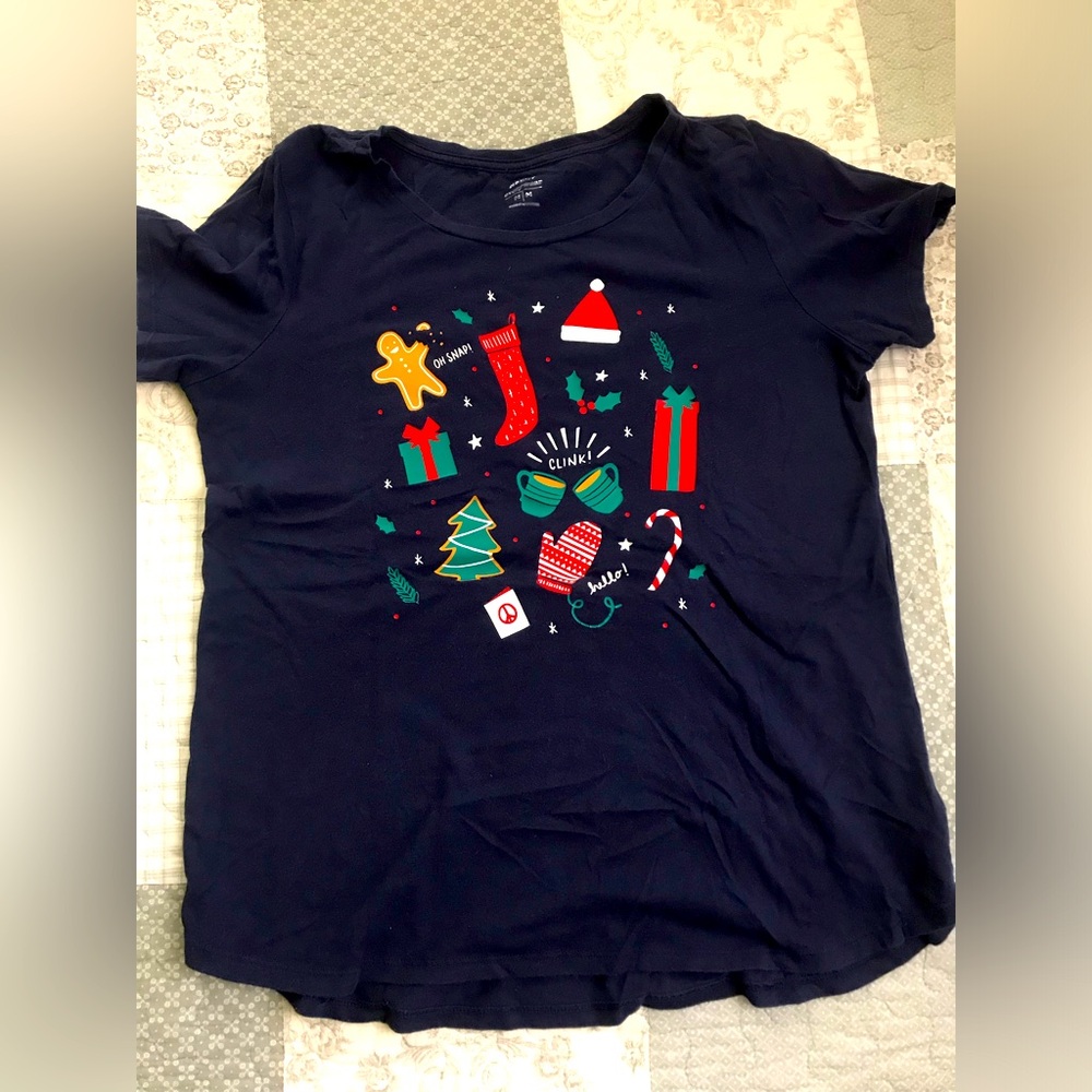 Old Navy Holiday Christmas Navy Tee
